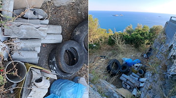 Statale Amalfitana: cumuli di rifiuti abbandonati accanto a un muretto panoramico con vista sul mare