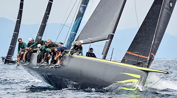 "Tre Golfi Sailing Week", Django vince il Campionato Nazionale del Medio e Basso Tirreno 