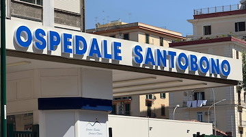 Tumore vascolare cerebrale rimosso con il laser in risonanza magnetica al Santobono di Napoli: bimbo di 8 anni dimesso dopo 24 ore