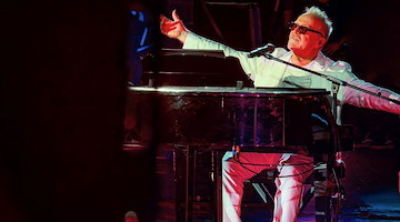 Umberto Tozzi arriva a Maiori con “L’Ultima Notte Rosa - The Final Tour”