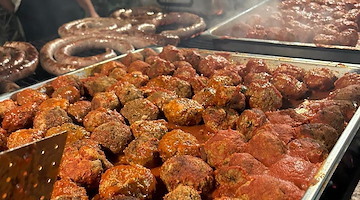 Vico Equense, a Santa Maria del Castello torna “Polpette in Festa”: tre serate tra gusto, musica e panorami mozzafiato