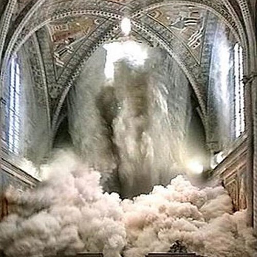 20 anni fa il terremoto di Assisi. Il terrore nella Basilica raccontato da Padre Enzo Fortunato [VIDEO]