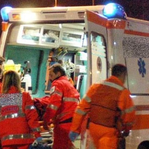 32enne di Maiori rischia di morire dissanguato, salvato al Costa d’Amalfi. Ora vogliono sopprimere anche cardiologia notturna
