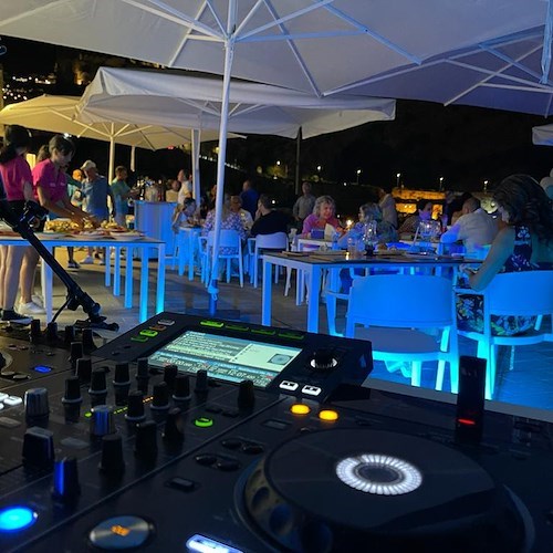 A Maiori la prima "Festa del Pescato": tre serate food, music & fun al Porto con ospiti d'eccezione