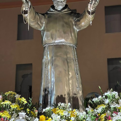 Maiori onora San Pio<br />&copy; Massimiliano D'Uva