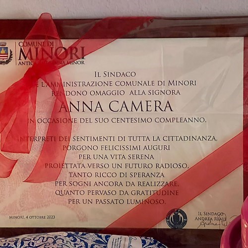 A Minori un secolo ricco di amore e saggezza: la signora Anna Camera festeggia i suoi 100 anni!