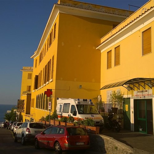 A Ospedale Costa d'Amalfi funzioni di Pronto Soccorso e presa in carico paziente: lo stabilisce atto aziendale