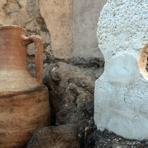 A Pompei scoperta tomba unica: c'è un corpo semi mummificato