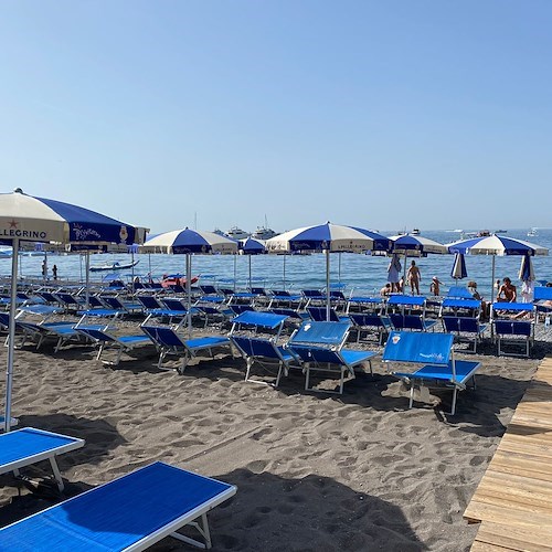 A Positano per il 13esimo anno riapre la spiaggia attrezzata con accesso gratuito riservata ai residenti