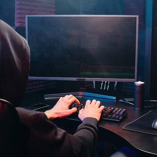 A Salerno l’Associazione “Emergenza Legalità Odv” mette a disposizione strumenti digitali contro il cybercrimine