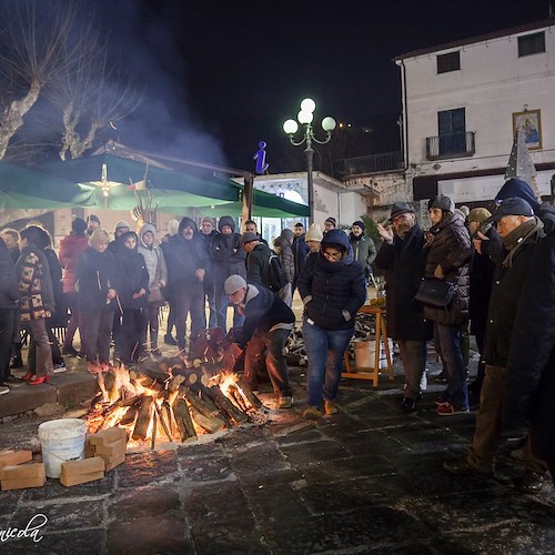 A Vietri sul Mare il 17 gennaio i ceramisti festeggiano Sant’Antonio Abate, protettore del fuoco