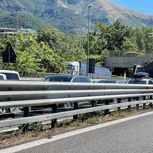 Aci Salerno informa su viabilità: «Traffico e maltempo, un rientro molto difficile per i salernitani»