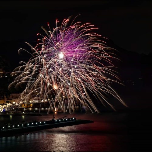 Ad Amalfi la festa di Sant’Andrea fa da preludio al Natale /VIDEO