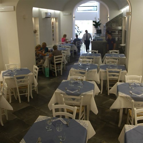 Ad Amalfi riapre 'La Taverna di Pulcinella’