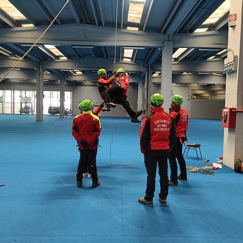 Ad Ariano Irpino due giorni di formazione per i Tecnici di Soccorso Speleologico della Campania