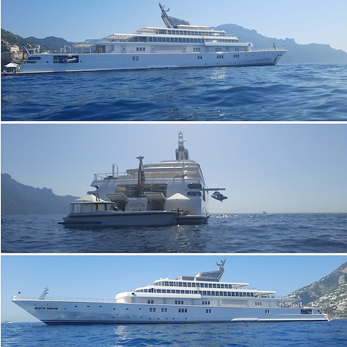 Ad Atrani arriva "Rising Sun", lo Yacht delle Celebrità getta l'ancora in Costiera Amalfitana /foto