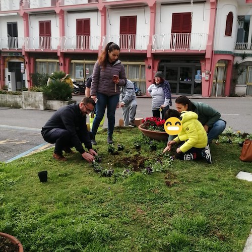 "Adotta un'aiuola", a Minori iniziativa per la sensibilizzazione sul compostaggio e la tutela dell'ambiente