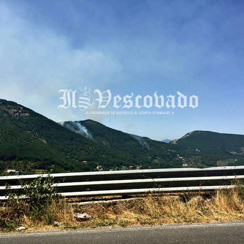 ﻿Agosto di fuoco: incendi a Tramonti e Corbara /FOTO