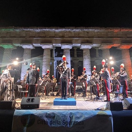 Al Parco Archeologico di Paestum il concerto della Fanfara dei Carabinieri per la ricerca oncologica pediatrica