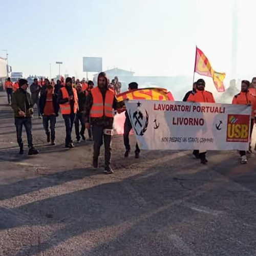 Al porto di Salerno lavoratori in stato di agitazione, tra i motivi l'assenza di un programma di progressiva stabilizzazione