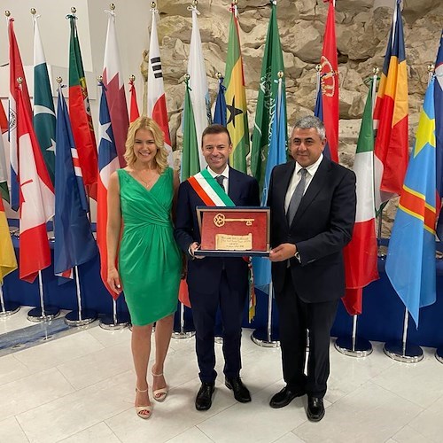 Al segretario generale dell'Organizzazione Mondiale del Turismo le chiavi della città di Sorrento 