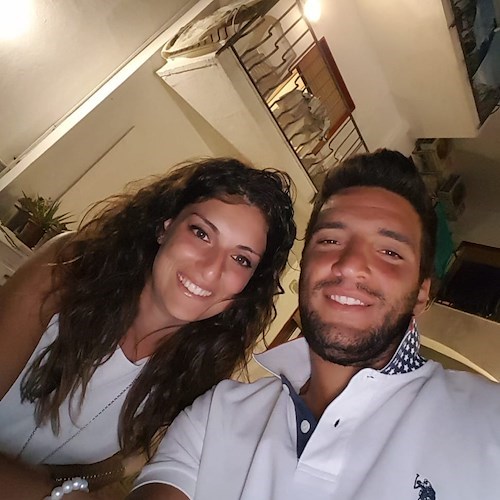 Alfonso e Federica compiono il loro grande passo, promessi sposi /foto