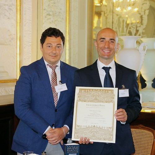Alla Pasticceria Pansa il Diploma d'Onore dei "Locali storici d’Italia": delegazione titolari in visita ad Amalfi