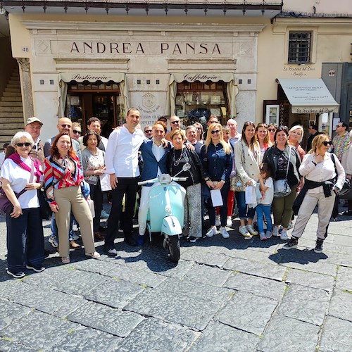 Alla Pasticceria Pansa il Diploma d'Onore dei "Locali storici d’Italia": delegazione titolari in visita ad Amalfi
