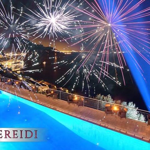 Amalfi, a Le Nereidi i fuochi di Sant'Andrea con musica live e degustazioni