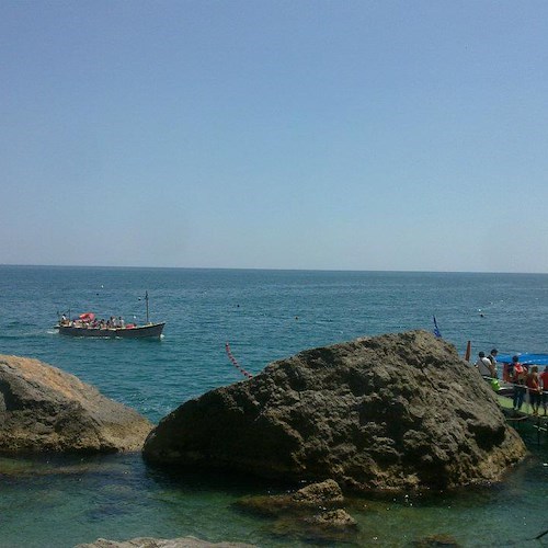 Amalfi, bonifica spiaggia di Santa Croce: uno dei proprietari ricorre al Tar per annullamento ordinanza sindacale