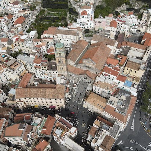 Amalfi, contributi economici straordinari a favore di residenti in stato di bisogno /COME FARE DOMANDA