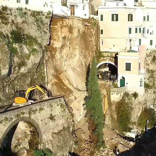 Amalfi, dissequestrata area frana: al via lavori alla parete rocciosa