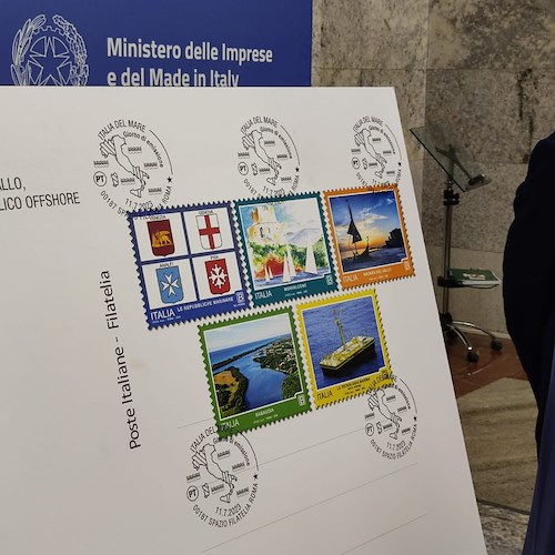 Amalfi e le Repubbliche Marinare nei nuovi francobolli dedicati all’Italia del Mare