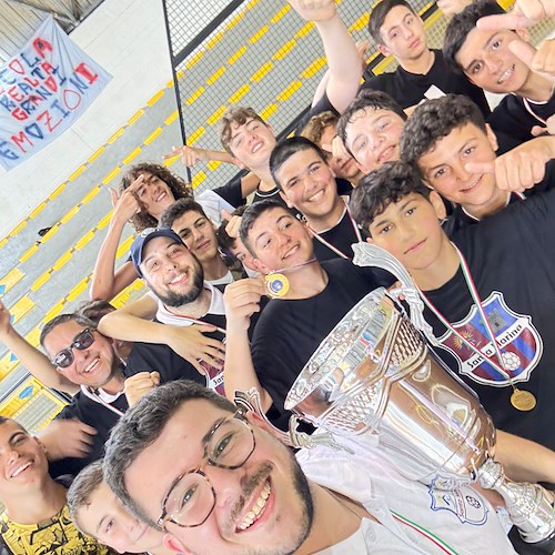 Amalfi, i ragazzi del Santa Marina di Pogerola campioni provinciali Under 15 /foto