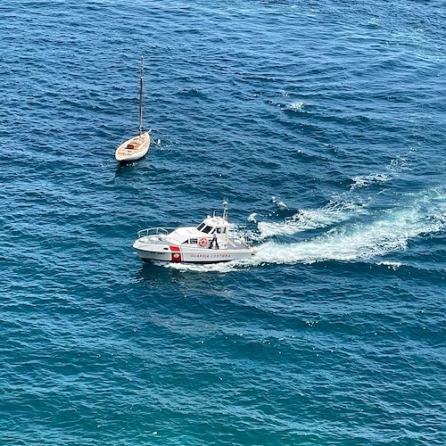 Amalfi, muri di contenimento franano a mare: nessuna persona coinvolta /FOTO