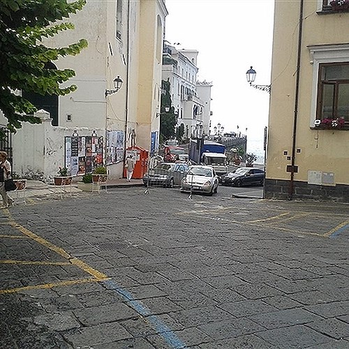 Amalfi, restyling piazza Municipio affidato a quattro professionisti