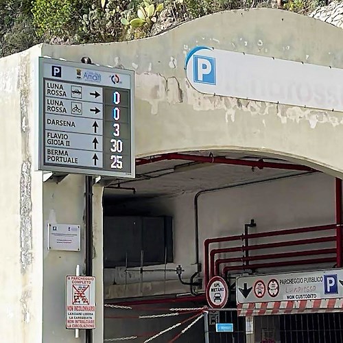 Amalfi, riaperto il primo dei quattro piani del garage Luna Rossa