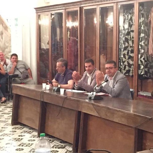 Amalfi, si insedia nuovo Consiglio comunale. Sindaco Milano vara la giunta [FOTO]