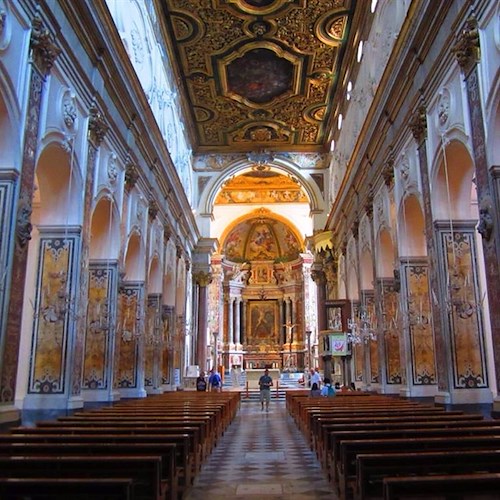 Amalfi, su Rete 4 la Santa Messa dalla Cattedrale di Sant'Andrea