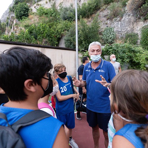 Amalfi, tra ricordi e nuove sfide: finalmente si ritorna a giocare a basket al “campo nel porto”