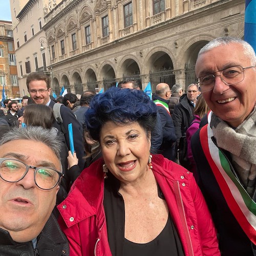 Anche dalla Costiera Amalfitana Sindaci in protesta a Roma contro l'Autonomia differenziata