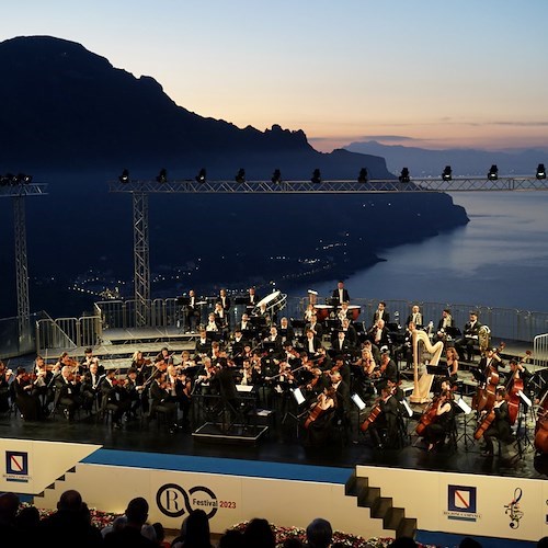 Ancora magia per il concerto all’alba di Ravello, emozioni e meraviglia di un evento che continua a stupire /FOTO