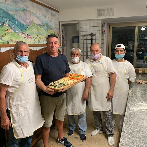 Andrea Bacci, per il pilota toscano tappa gastronomica al ristorante Al Valico di Chiunzi