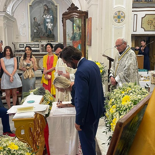 Andrea Pirlo in Costa d'Amalfi: è testimone al matrimonio di Antonio e Francesca a Conca dei Marini/FOTO