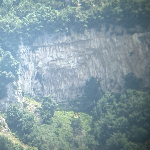Apprensione a Positano, escursionista precipita in un burrone sul Sentiero degli Dei 