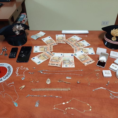 Arrestato truffatore in trasferta in Costiera Amalfitana. Trovato con monili e denaro