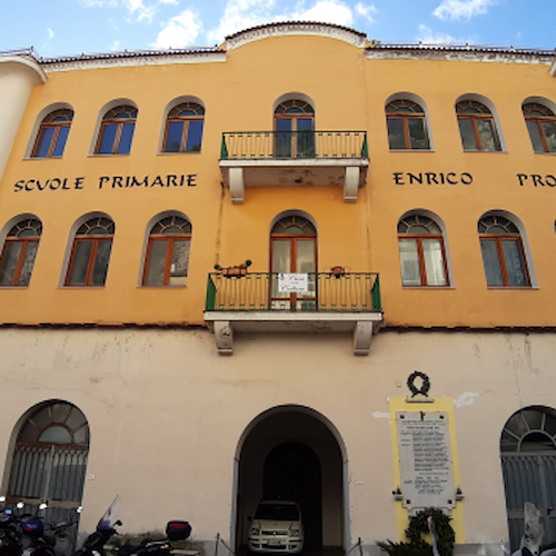 Atrani candida edificio "E. Proto" a riqualificazione con i fondi del Ministero dell'Interno