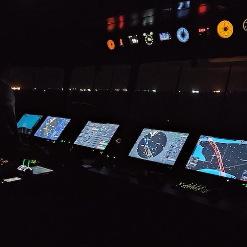 Attraversare lo Stretto di Singapore, tra traffico e pirateria