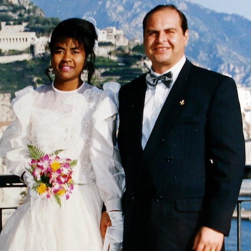 Auguri al Capitano Barra, curatore della rubrica “Racconti d’aMare”, per i suoi 30 anni di matrimonio