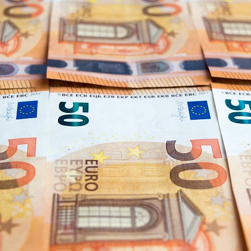 Banconote false, 376mila ritirate nel 2022: 20 e 50 euro i tagli più contraffatti